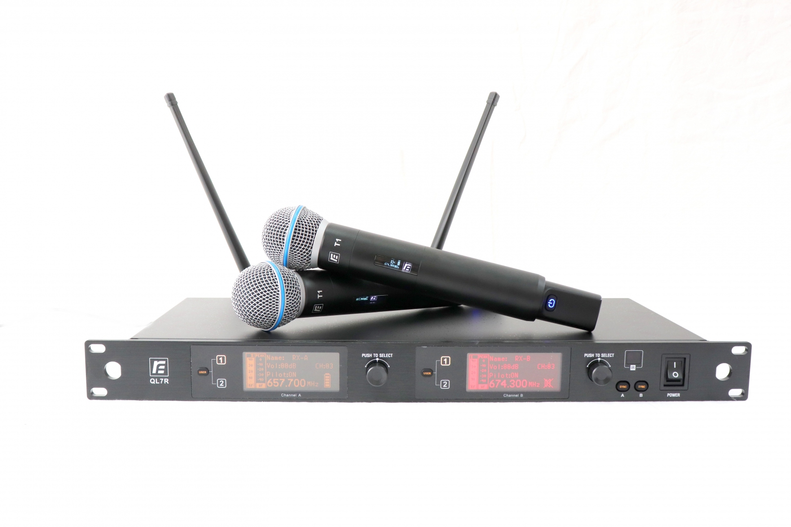 RFIntell QL7R/T1-A 651,800-683,400 МГц 2-канальная радиосистема с 2-мя ручными микрофонами в Аргуне